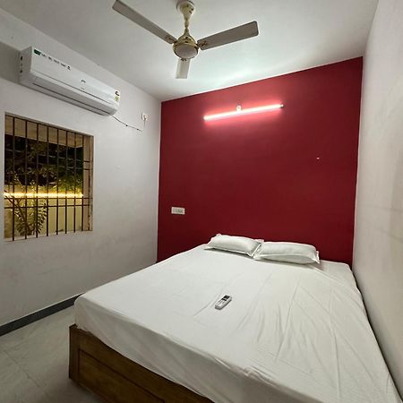 Arunachala Sashwin Guest House Tiruvannamalai Exterior photo